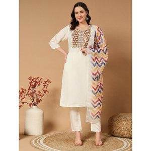 ATRACTIVO BORDADO EN SEDA ROMANA TRABAJO TOP BOTTOM CON DUPATTA BLANCO - Product Image 1