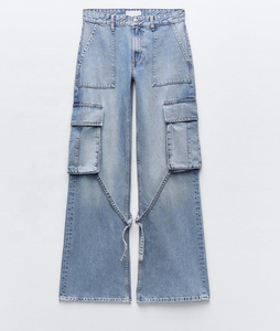 Pantalon cargo en jean déchiré taille haute Haven Apparels, écologique, respirant, avec applique étoile, bords effilochés, coupe ample, style streetwear - Product Image 4