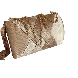 งานแต่งงานคริสตัลดูกระเป๋าคลัทช์ผู้หญิงกระเป๋าสุภาพสตรีกระเป๋าโลหะผู้หญิงกระเป๋าถือสุภาพสตรีกระเป๋ามินิผู้หญิงในราคาโรงงานขายส่ง - Product Image 1