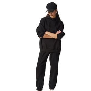 Conjunto de Chándal para Mujer de Último Diseño, Recién Llegado, Alta Calidad, 100% Algodón, Tejido Suave y Transpirable - Product Image 1