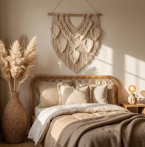 งานฝีมือมาคราเม่สีเบจสุดหรู ลายใบไม้ เหมาะสำหรับตกแต่งห้องนอนสไตล์โบโฮ และตกแต่งภายในให้ดูอบอุ่น นำเข้าจากอินเดีย - Product Image 4