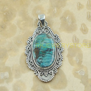 Colgante de Plata con Gema de Crisocola Natural, Hecho a Mano, Estilo Vintage, Forma Ovalada, Joyería Destacada, Regalo para Mujer - Product Image 3