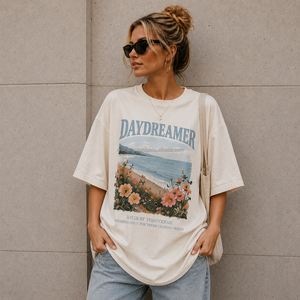 Camiseta de Cuello Redondo Holgada con Estampado Daydreamer para Mujer, 100% Algodón, Diseño Floral, Informal, para Verano - Product Image 2
