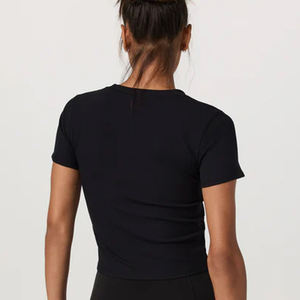 T-shirt décontracté à col rond pour femme, coupe courte, avec logo et design élégant, couleur unie douce, manches courtes, pour acheteurs en gros - Product Image 6