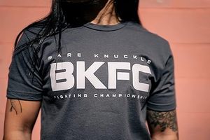 T-shirt de sport pour femmes, imprimé tricoté, décontracté, pour l'été, thème Championnat de boxe à poings nus - Product Image 2