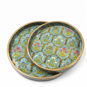 Plateaux décoratifs imprimés de motifs floraux Mughal vert-vert émeraude, plateaux de service ronds en bois de luxe emboîtables pour commande en gros - Product Image 1