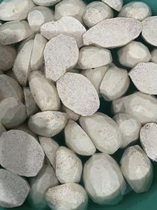 Taro Congelado en Mitades, Bolsa de 500g, Raíz de Taro Natural para Aplicaciones de Horneado y Procesamiento Culinario, Vietnam por 99 Gold Data - Product Image 6