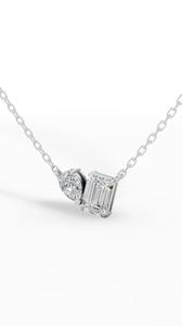 Collier pendentif Toi et Moi en or 14 carats avec diamants de laboratoire, pierres taillées poire et émeraude sur une chaîne au design moderne et élégant - Product Image 4