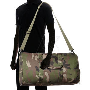 Bolsa Deportiva de Gran Capacidad para Uso en Exteriores, Personalizada, de Alta Calidad, Reutilizable, Resistente al Agua, de Nailon y Poliéster, Hecha en Pakistán - Product Image 6