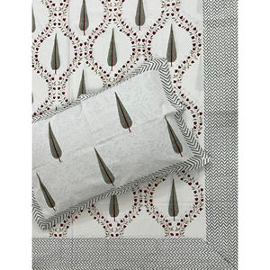 Sábana Plana Doble de Algodón 200 Hilos con Estampado Geométrico Butti Blanco Largo, Hecha a Mano con Técnica Block Print, Transpirable para Uso Doméstico, Hotelero y de Lujo - Product Image 1