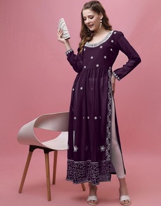 Colecciones de Kurtis de Georgette de la marca WEthanic para uso casual y Kurtis con bordados de diseñador para festivales, Kurtis elegantes. - Product Image 1