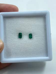 Esmeralda Zambiana de la Mejor Calidad, Corte Baguette, Verde Natural, 0.66 Quilates, 3x5MM, Colgante al por Mayor - Product Image 5