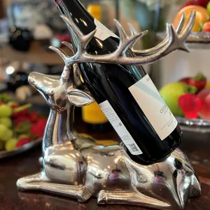 Support à bouteilles de vin décoratif en aluminium style ferme pour intérieurs modernes et utilisation en bar, prêt à l'emploi - Zahid Exports - Product Image 2