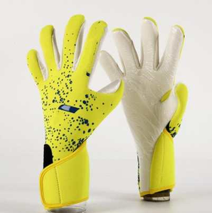 Football Goalkeeper Gloves Full Finger Non-Slip Breathable PU Leather Silicone Unisex Sports Adjustable Wrist <b>Strap</b> Pull Closure - Product Image 3