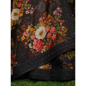 Belle tenue de réception en organza imprimé floral noir Lehenga Choli - Product Image 1