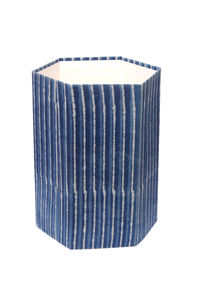 Poubelle décorative recouverte de tissu faite à la main, corbeille à déchets moderne imprimée, poubelle pour la maison ou le bureau, panier de rangement - Product Image 3