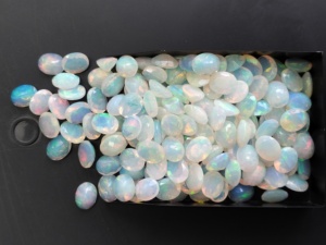 Natural Ethiopian <b>Opal</b> 10x8MM Oval Cut Best Quality Gemstone for Jewelry Making - Product Image 3