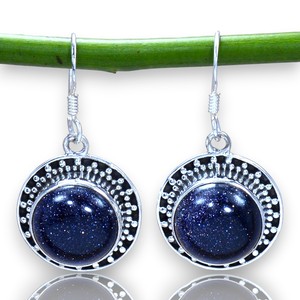 Boucles d'oreilles pendantes élégantes en argent sterling 925 avec pierre de soleil bleue, taille brillante ronde, design créateur, pour femme - Product Image 1