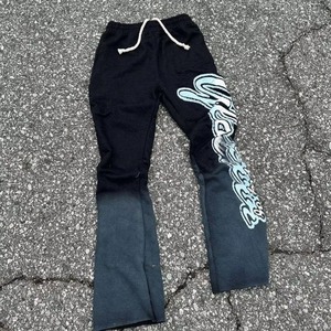 Ensembles de survêtements épais personnalisés en polyester/coton délavé à l'acide, écologiques, pour sweats à capuche zippés et pantalons de jogging évasés - Product Image 4