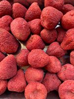 Vietnam Gedroogde Aardbeien Export Kwaliteit Knapperige Fruit Snack Aangepaste Label Privé Merk