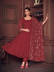 Elegante y Hermoso Traje Anarkali Rosa Oscuro para Mujer, Manga 3/4, Georgette Crepé, Semi-Cosido, para Fiesta de Diwali - Product Image 6