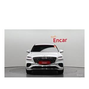 Genesis GV70 2.5T 2024 Gasolina AWD con 6,790 km, Volante a la Izquierda, Caja de Cambios Automática, Asientos de Cuero, Cámara Trasera - Product Image 3