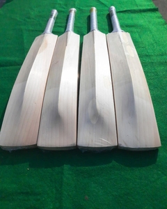 Batte de cricket en bois de saule anglais de haute qualité, édition joueur, confort et performance garantis. - Product Image 3