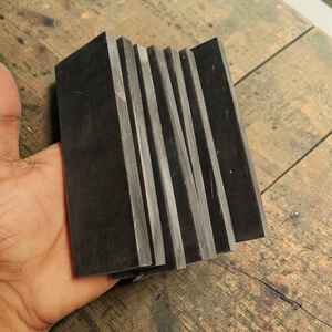 Plaquettes de couteau en corne de buffle noire faites à la main, matériau naturel durable pour la fabrication de couteaux à prix avantageux - Product Image 2