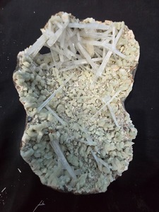 Scolaco Cluster, spécimen de cristal de roche naturel, figurine en forme libre écologique pour la décoration de la maison et les mariages sur le thème de l'amour - Product Image 4