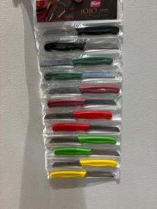 ชุดมีดหั่นผัก Anax Jojo 12 ชิ้น ขนาด 4-5.9 นิ้ว ใบมีดสแตนเลสเคลือบสารกันติด ทนทาน คมพิเศษ ดีไซน์ทันสมัย - Product Image 2