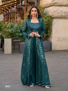 Conjunto de Traje Salwar Palazzo para Mujer con Lentejuelas Esmeralda Bordadas, Atuendo Festivo Étnico Indio Brillante para Fiestas - Product Image 2