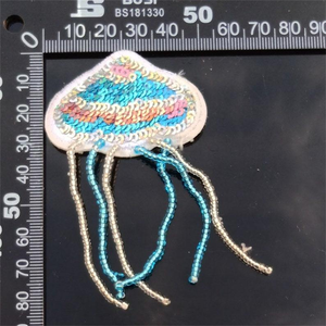 Porte-clés brodé de perles délicates au toucher doux, porte-clés créatif brodé de perles multicolores - Product Image 5