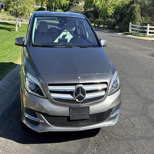 B250E 2017 en bon état - Product Image 1