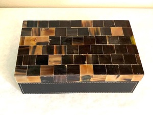 Nueva Caja de Almacenamiento de Joyas Ecológica de Cuerno de Búfalo Rústico Pulido con Interior Suave para Artículos Delicados, Diseño Animal Feng Shui - Product Image 3