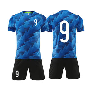Nuevo Estilo de Uniforme de Fútbol para Entrenamiento, Jersey de Fútbol con Logotipo Personalizado, Uniforme de Fútbol Hecho en Pakistán, Conjunto de Uniforme de Fútbol de la Mejor Calidad - Product Image 3