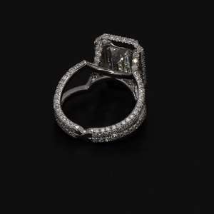 Anillo de Halo con Diamante de Corte Esmeralda Moissanite para Mujer, Plata 925 Original, Regalo Personalizado, Anillo de Diamantes con Banda Única - Product Image 3