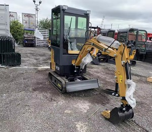 Excavatrice sur chenilles d'occasion efficace de 3 tonnes avec faible consommation de carburant et bras hydraulique renforcé pour la construction urbaine - Product Image 6