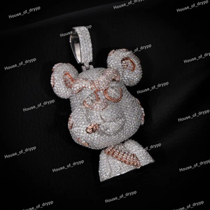Pendentif en diamant moissanite en forme d'ours en peluche glacé en argent 925, collier de luxe hip-hop en forme d'ours de dessin animé pour hommes et femmes - Product Image 2