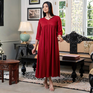 Elegante Vestido Midi de Rayón con Cuello en V y Silueta Fluida - Product Image 2