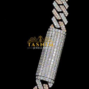 Collar de Cadena Cubana TASNIM en Oro Blanco con Moissanita VVS de Corte Redondo, 12MM, Engaste de Puntas, Joyería de Lujo para Bodas - Product Image 5