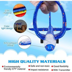 LED schiuma aliante lanciatore aereo giocattolo per bambini 2 modalità di volo catapulta aereo perfetto regali di compleanno per ragazzi ragazze di età all'aperto - Product Image 4