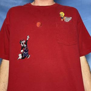 Nouveau T-shirt brodé Panda Rouge pour Homme 2026 – Motif Panda Cartoon Amusant – Coton Décontracté à Manches Courtes – Haut Streetwear - Product Image 6