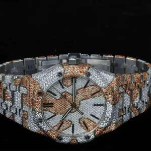 Montre pour homme de luxe bicolore sertie de diamants VVS cultivés en laboratoire dans de l'argent sterling 925 - Product Image 1