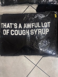 Sweat à capuche en coton 100% de qualité supérieure avec strass, style streetwear épais pour homme - Sweat à capuche pour homme avec motif 'THAT'S a AWFUL LOT of COUGH SYRUP' - Product Image 6