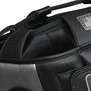 Protège-tête de boxe intégral personnalisé le plus populaire avec logo, casque de sparring MMA en cuir de haute qualité, protection d'entraînement avec fonctionnalités de sécurité - Product Image 4