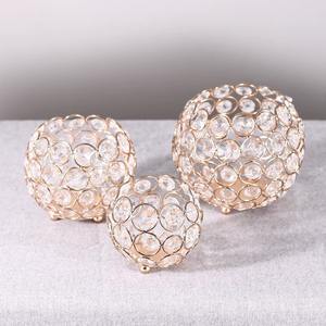 Ensemble de luxe de 3 bougeoirs en cristal doré – Option cadeau haut de gamme pour Diwali, mariage, ouverture de maison et décoration festive – Origine Inde - Product Image 1