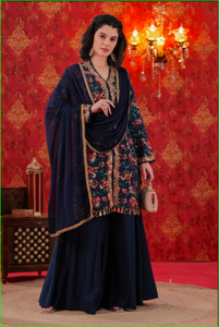 Conjunto Sharara con adornos hechos a mano por Raat Rani - Product Image 6