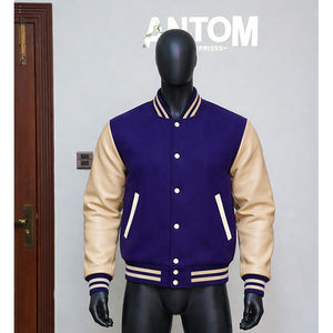 Blouson universitaire pour homme, logo frontal, corps bleu, manches beiges, style baseball, matelassé, personnalisé, pour équipe universitaire, en laine - Product Image 4