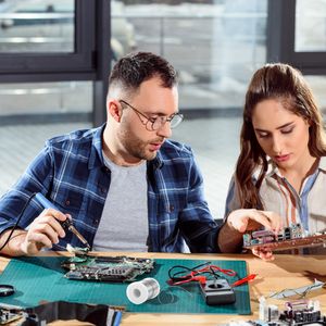 Fil de soudure électrique à âme de colophane étain-plomb 60/40, 0,031/0,8 mm, 1,7% de flux, Sn60 Pb40, 1 lb - Product Image 5