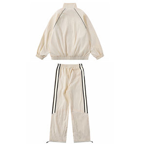 Conjunto Deportivo Personalizado al por Mayor para Hombre y Mujer, Transpirable, Cortavientos, Estilo Urbano para Invierno - Product Image 6